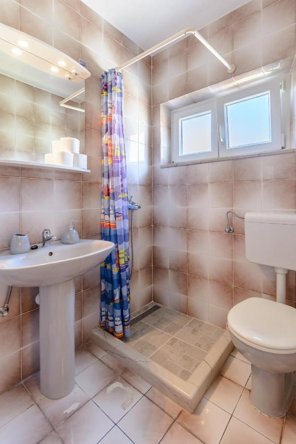 Apartments By The Sea Sumartin, Brac - 2952 외부 사진